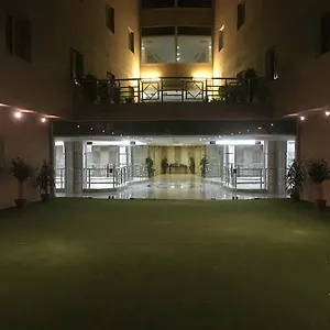 نرجس الحديقة فندق مكة